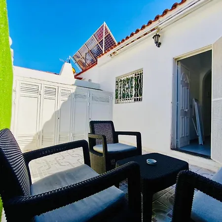 Sunny Summer Place Apartment *